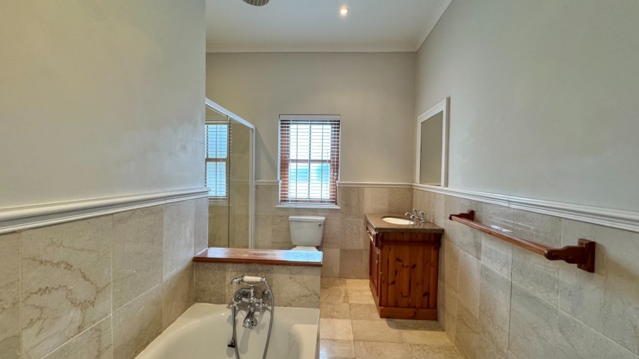 4 Bedroom Property for Sale in Onrus Western Cape